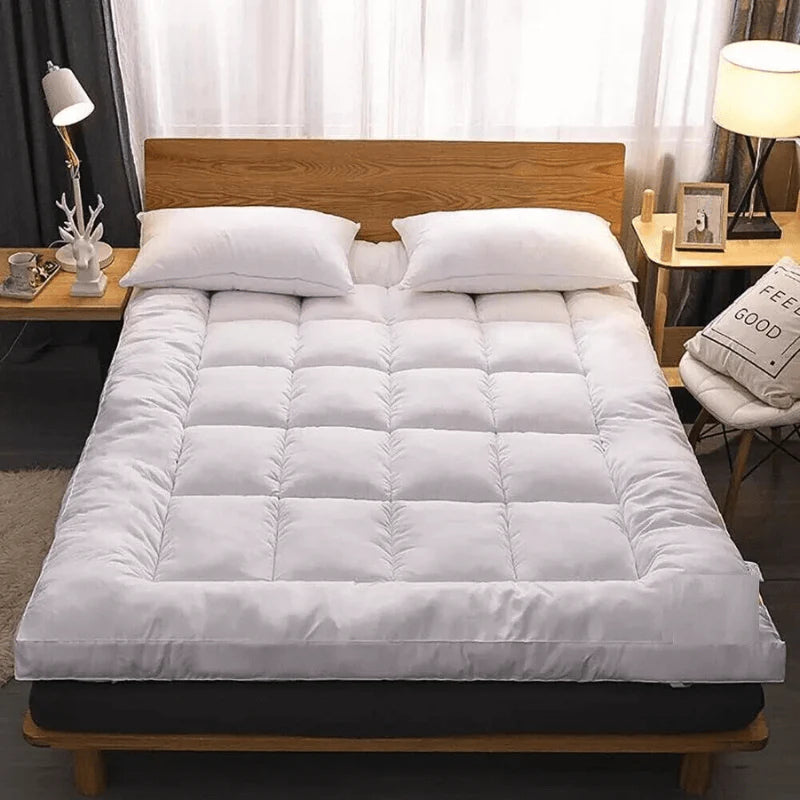 snuggi™ Mattress Topper